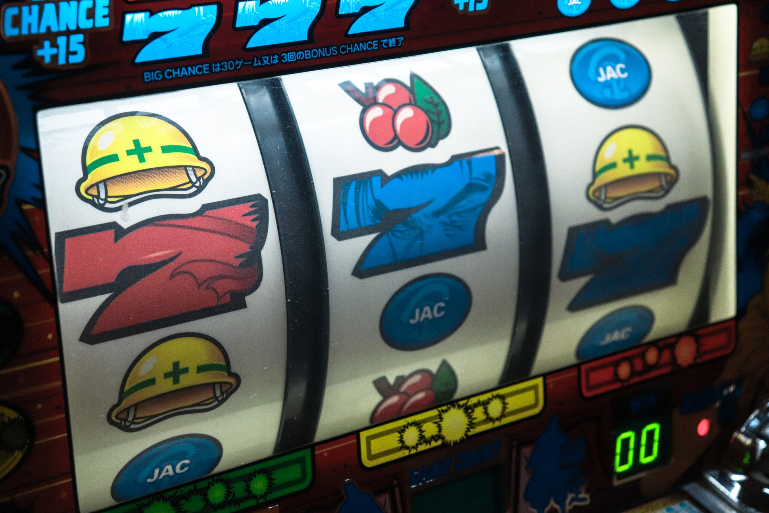 Why-Should-You-Play-Slots-Online?-awd12ds