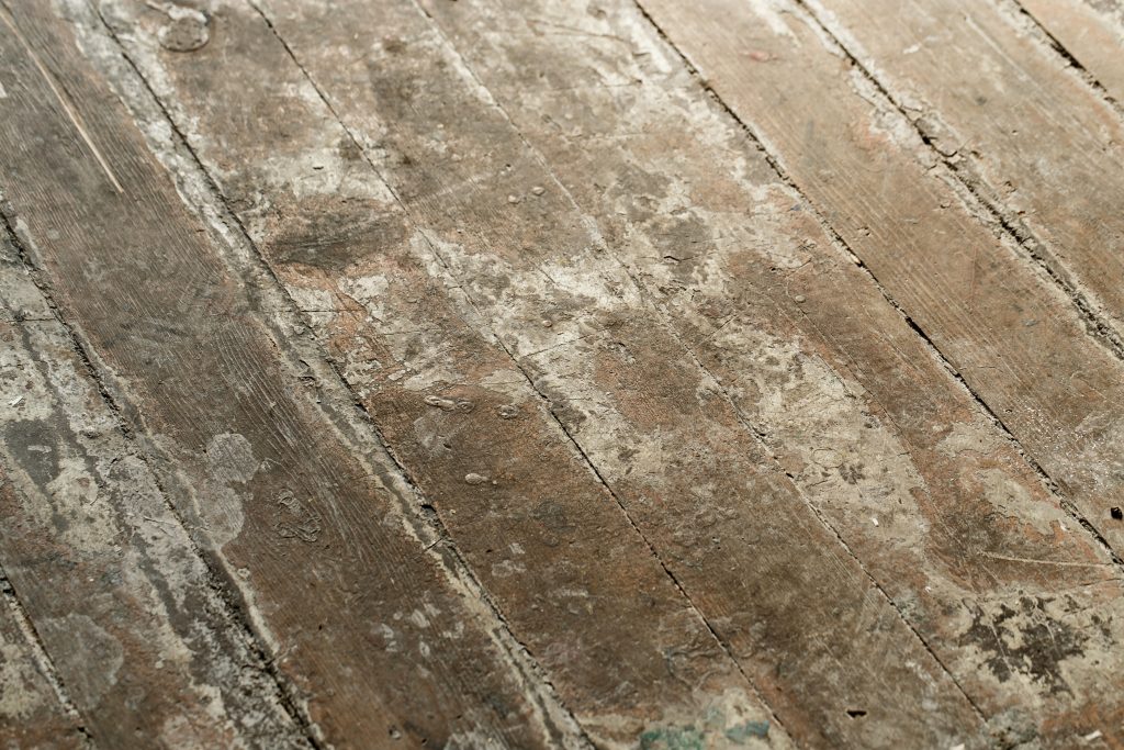 Breathing Life Back Into Old Timber! Featured Image 0022